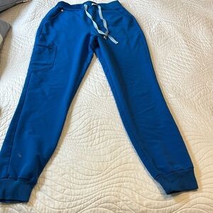 Figs High waisted Zamora joggers. Royal blue. Small tall